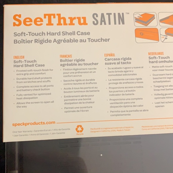 Speck Black Matte Macbook Pro 13” Hard Shell Case - Picture 5 of 6